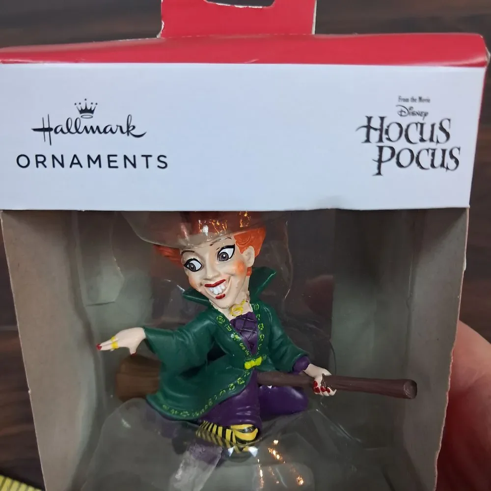 Hallmark Disney Hocus‎ Pocus Winifred Sanderson Christmas Tree Ornament New 2024